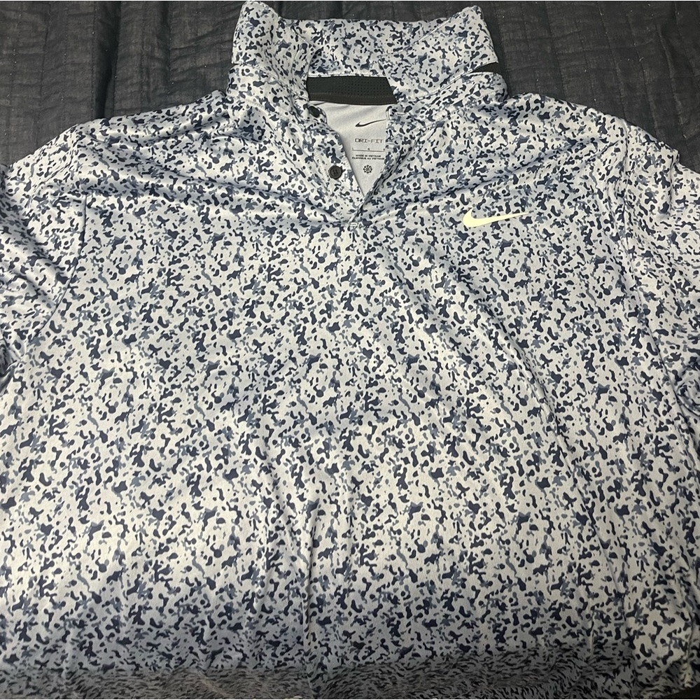 Nike Golf Shirt